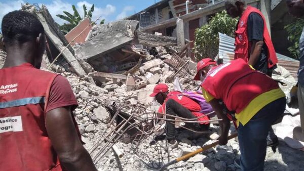 Das SRK entsendet fünf Nothilfe-Experten nach Haiti