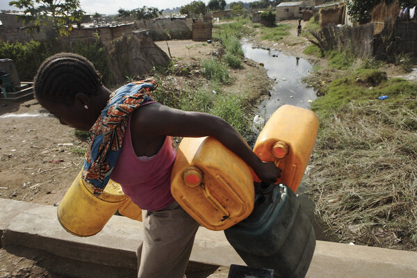 Women and girls bear brunt of water and sanitation crisis – new UNICEF-WHO report